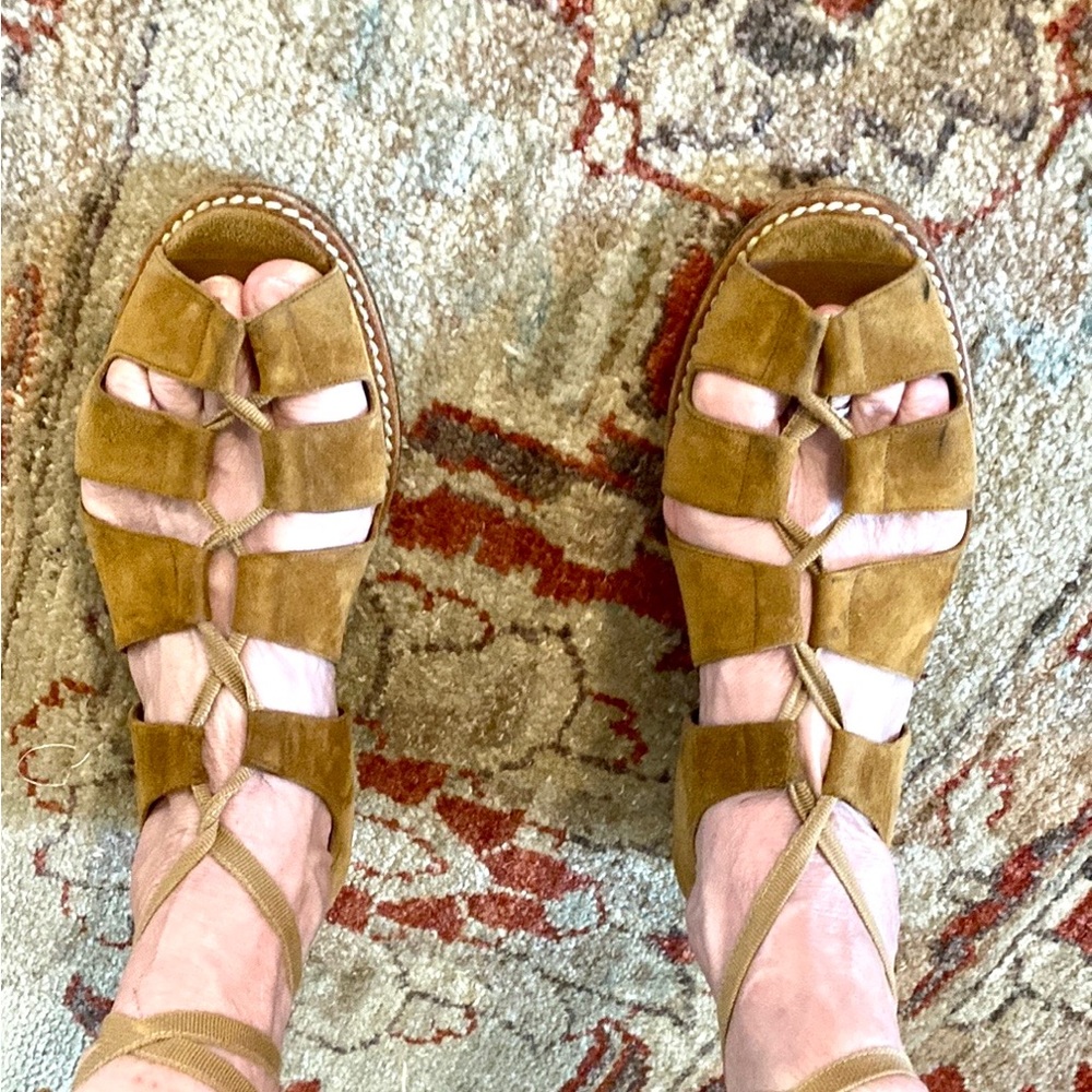 lace up sandals